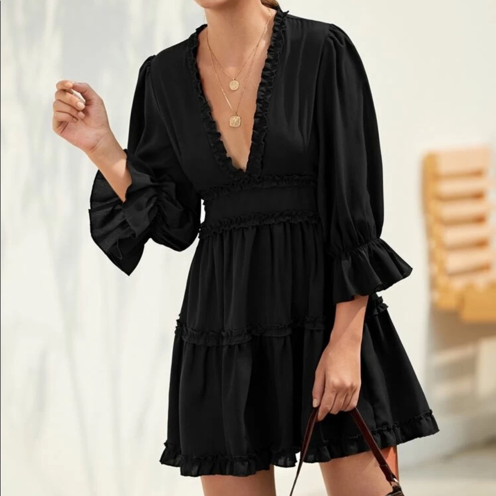 Open back 3/4 long sleeve ruffle tier boho dress
